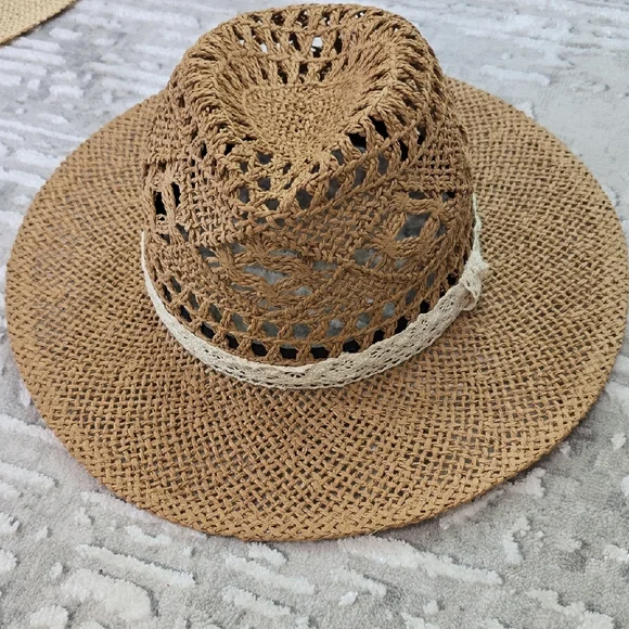 NWOT stylish hat s-l400.jpg main image 2